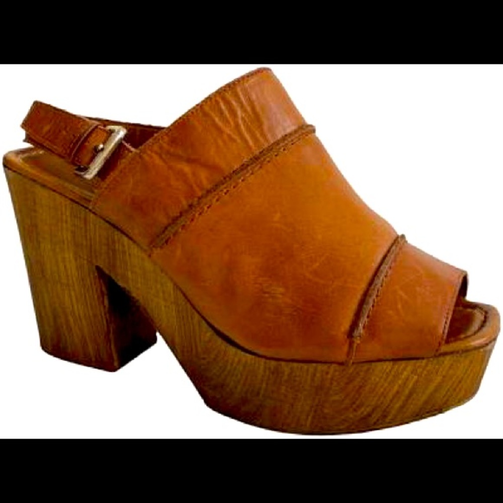 TOPSHOP Brown Sandals